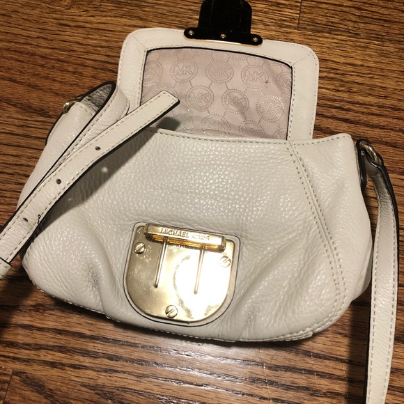 Michael Kors crossbody bag - Picture 3 of 3